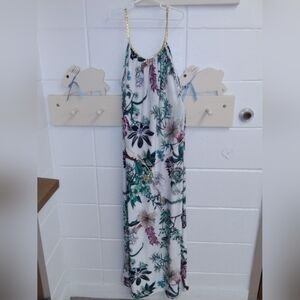 Ave Fashion dress medium